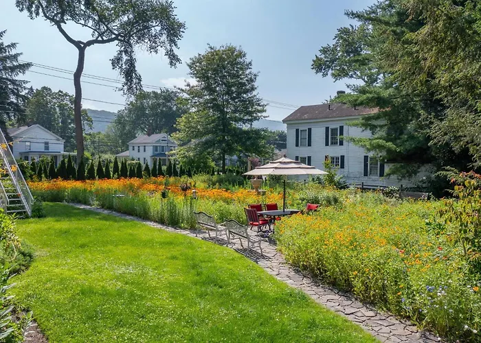 Wainwright Inn